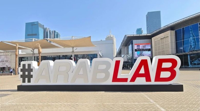 083101_025653_gsdt.jpg 083101_025653_gsdt.jpg