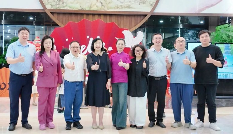 092533_516690_gsdt.jpg 092533_516690_gsdt.jpg