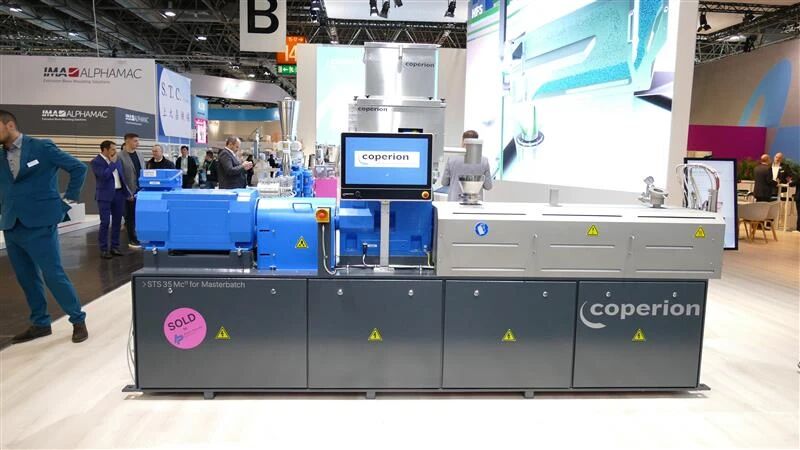 083103_138923_gsdt.jpg 083103_138923_gsdt.jpg