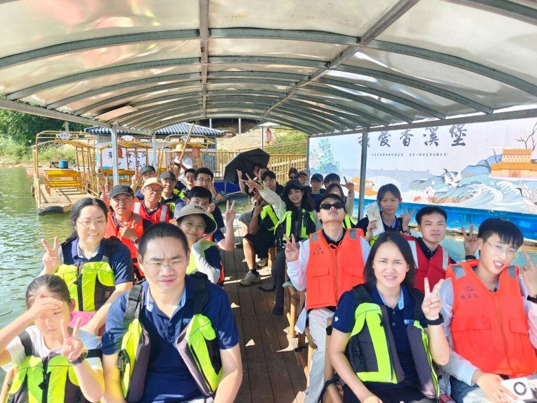 081700_520633_gsdt.jpg 081700_520633_gsdt.jpg