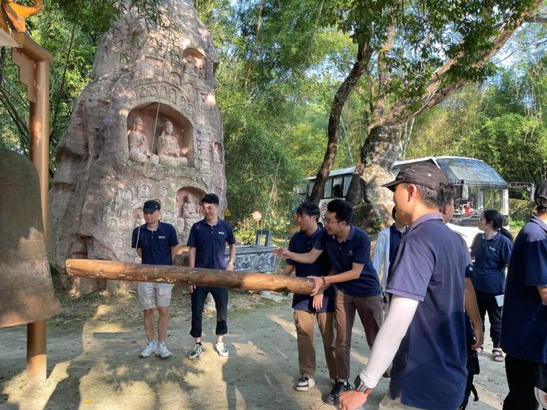 081707_491713_gsdt.jpg 081707_491713_gsdt.jpg