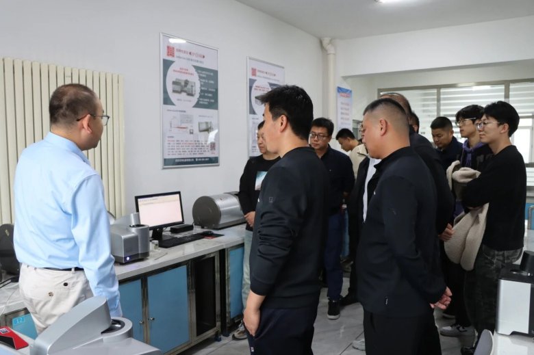 142450_407063_gsdt.jpg 142450_407063_gsdt.jpg