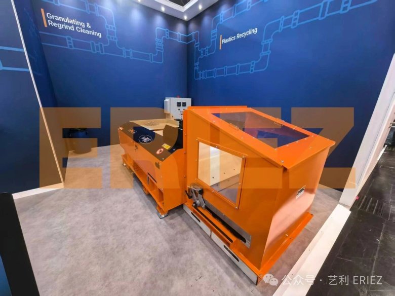 091303_702055_gsdt.jpg 091303_702055_gsdt.jpg