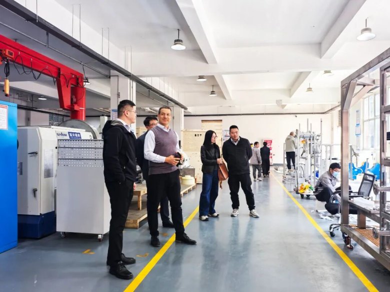 081629_926254_gsdt.jpg 081629_926254_gsdt.jpg