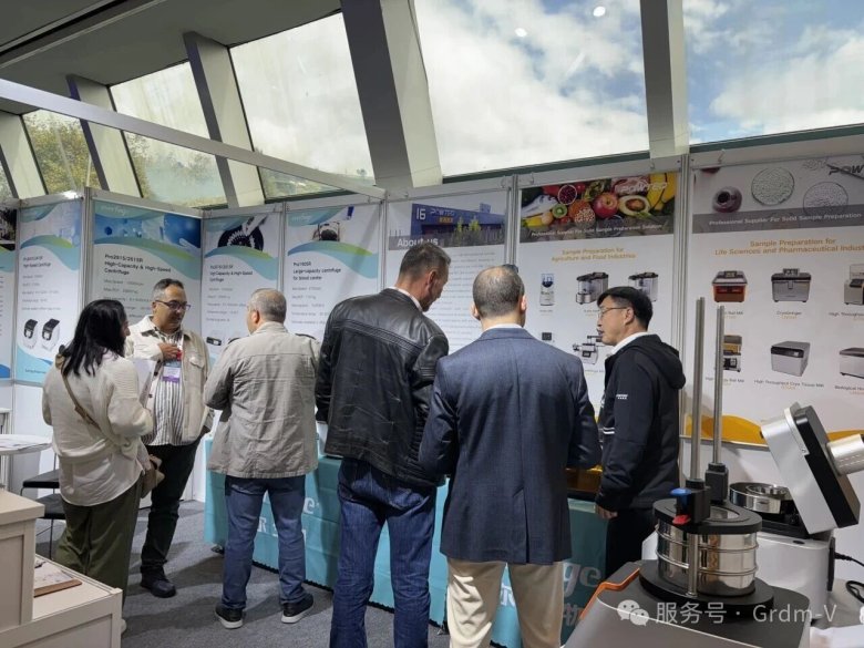 082509_723259_gsdt.jpg 082509_723259_gsdt.jpg