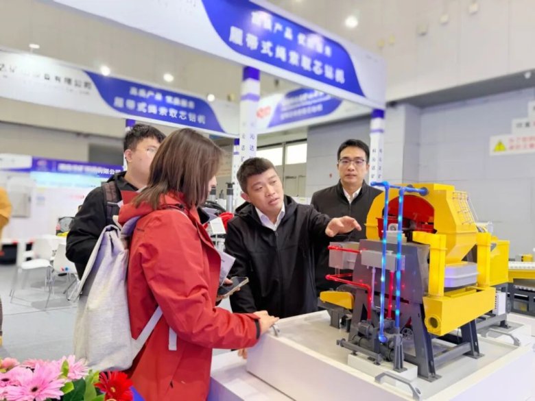 082156_119902_gsdt.jpg 082156_119902_gsdt.jpg