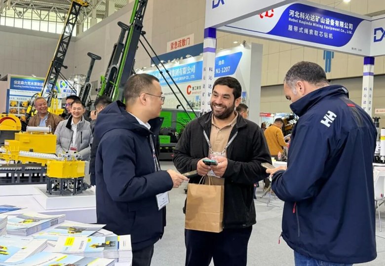 082156_277333_gsdt.jpg 082156_277333_gsdt.jpg